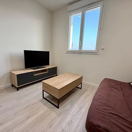 Apartment T2 Renove Climatise A Ghisonaccia, Leclerc A 50 M Ghisonaccia